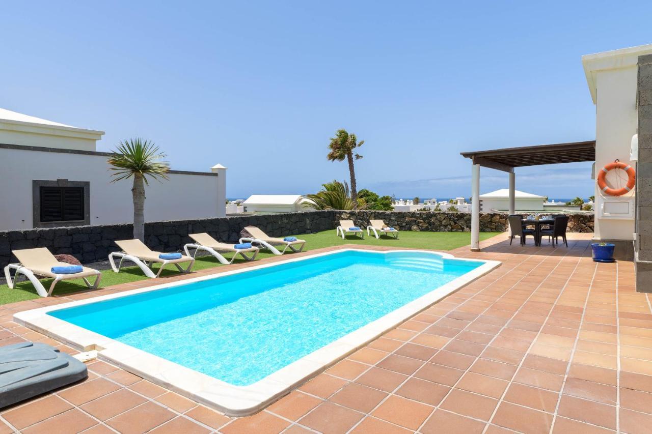 Villa Los Dragos Playa Blanca  Exterior foto